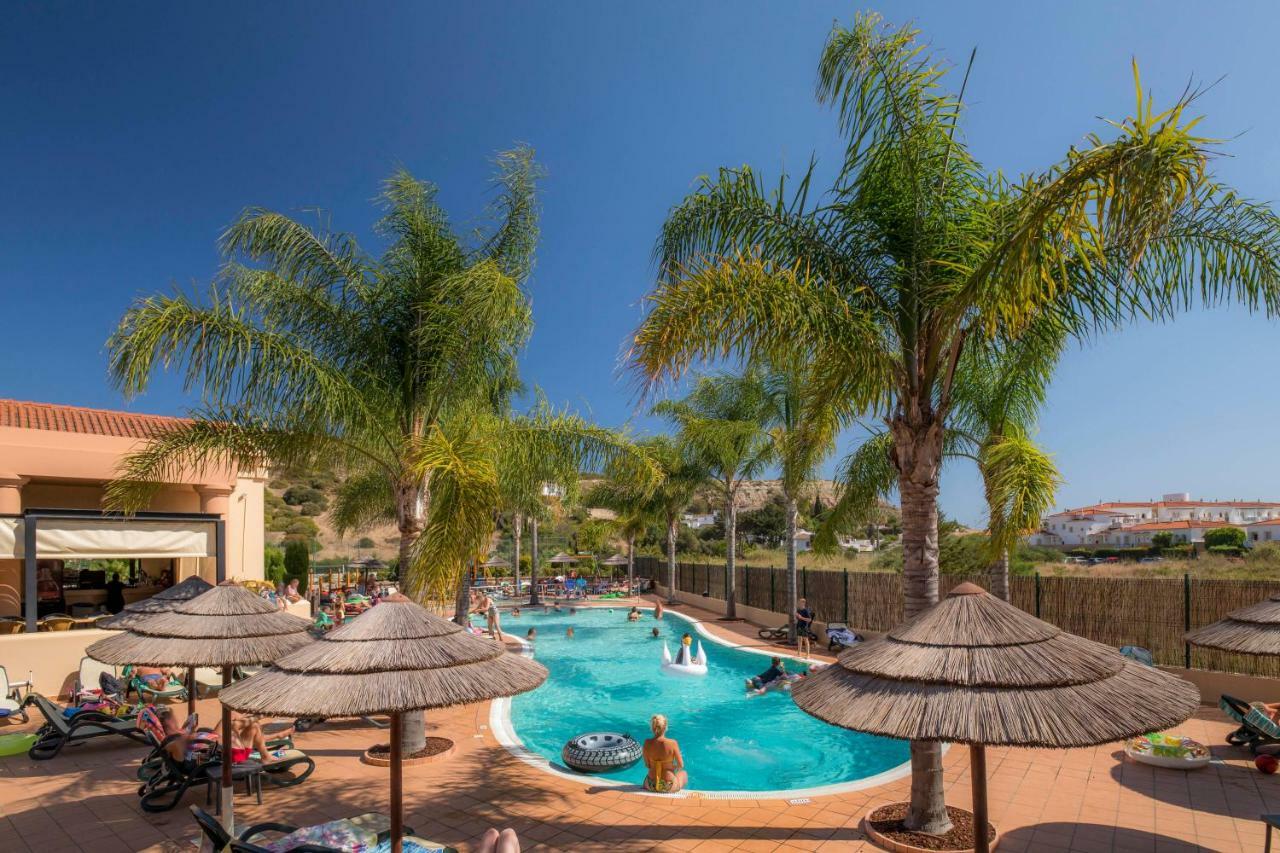 Luz Casas- Bayluz Apart,Pool,Beach, Tennis, Wifi,Aircon Exterior photo